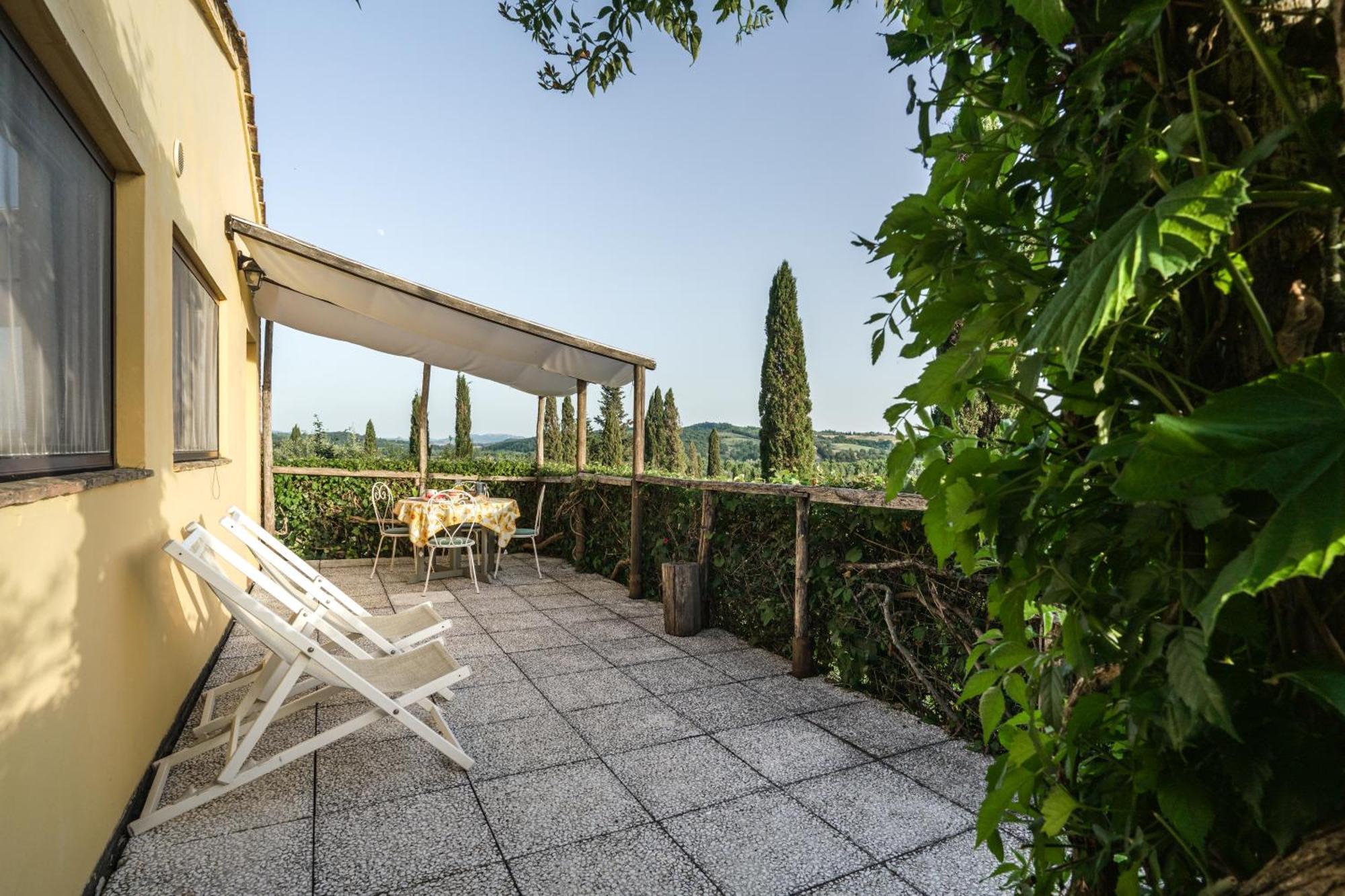 Agriturismo La Ca'Solare Palaia Exterior photo