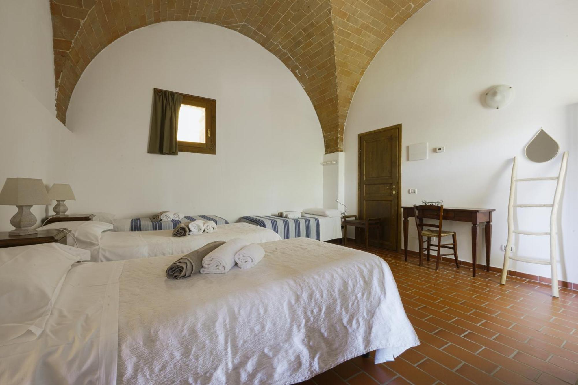 Agriturismo La Ca'Solare Palaia Exterior photo