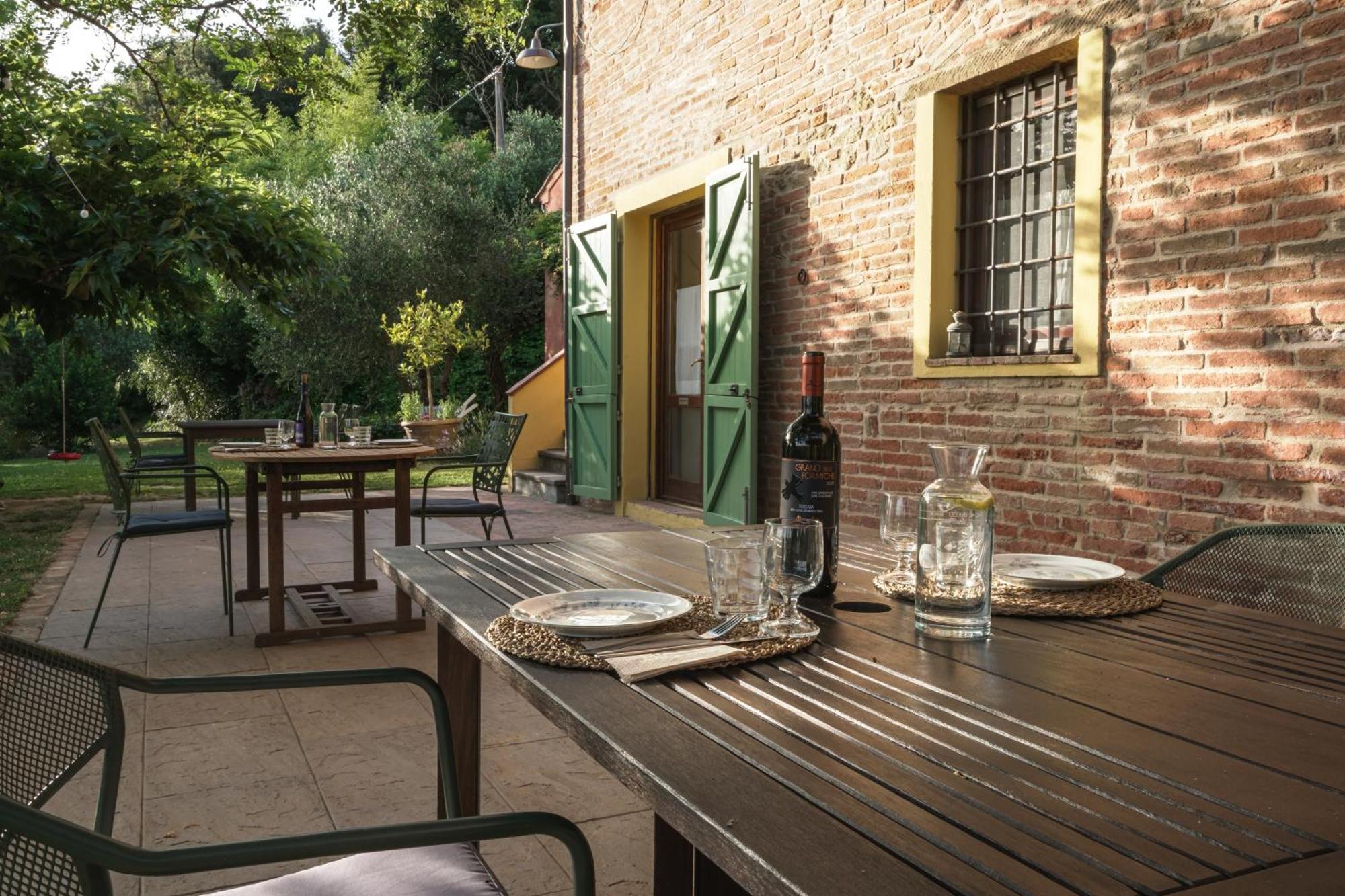 Agriturismo La Ca'Solare Palaia Exterior photo